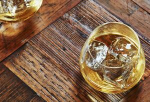 A Beginner's Guide to Understanding Whisky: Types, Tasting Notes, and Appreciation